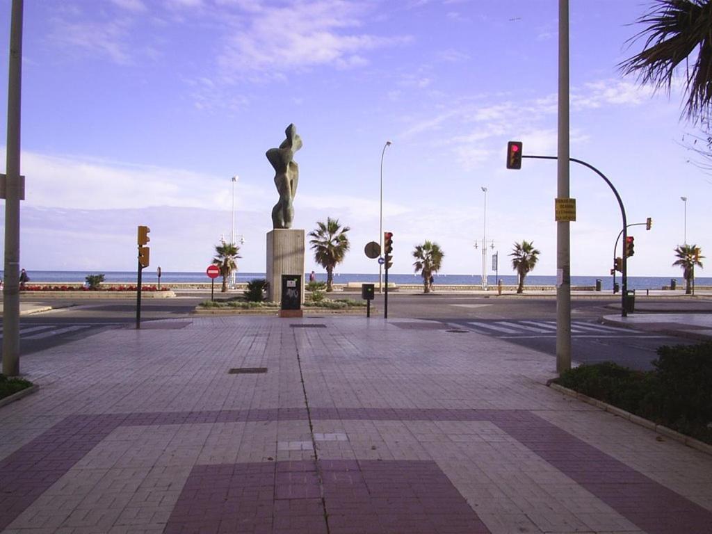 Apartamento Huelin, A 5 Minutos A Pie De La Playa مالقة المظهر الخارجي الصورة